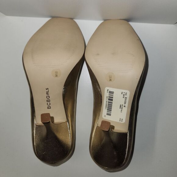 BCBGirls ZAYDA Metallic Gold Peep Toe Retro Genuine Leather Heels Pumps Size 6 - Picture 4 of 5